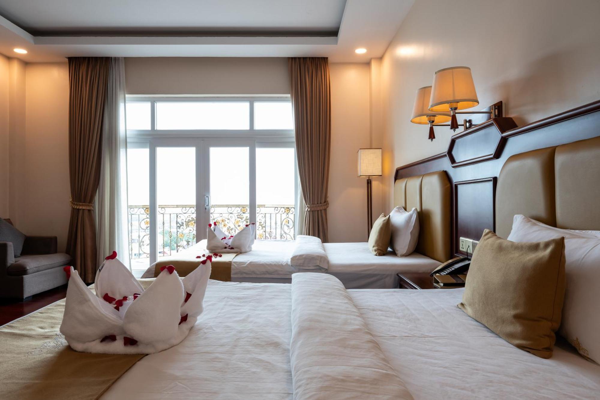 Lbn Asian Hotel Kampong Cham Buitenkant foto